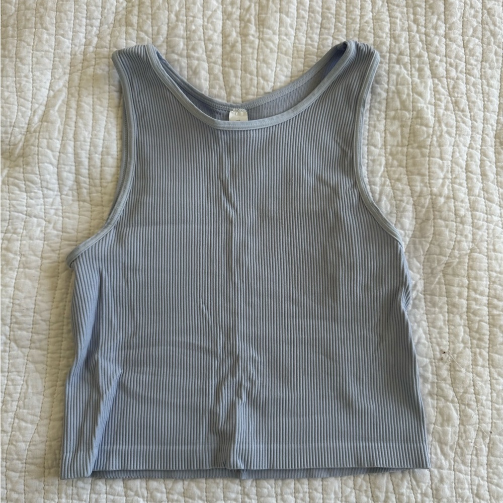 Avocado cropped workout top. Purple-grey size M/L.